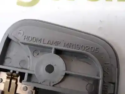 Pezzo di ricambio per auto di seconda mano luce interna per mitsubishi montero (v60/v70) 3.2 di-d avance riferimenti oem iam mr190205  mr190205