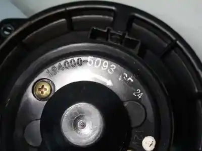 Pezzo di ricambio per auto di seconda mano ventola riscaldamento per mitsubishi montero (v60/v70) 3.2 di-d avance riferimenti oem iam mr398381  mr398381