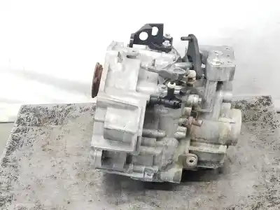 Автозапчастина б/у коробка передач для volkswagen passat variant (3c5) advance plus bluemotion посилання на oem iam kxz  02q300045f