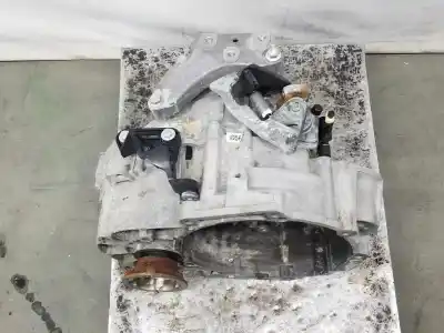 Автозапчастина б/у коробка передач для volkswagen passat variant (3c5) advance plus bluemotion посилання на oem iam kxz  02q300045f