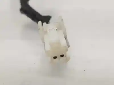 Автозапчастина б/у центральний гампов для mitsubishi outlander (cw0) 2.0 di-d kaiteki посилання на oem iam 8334a008