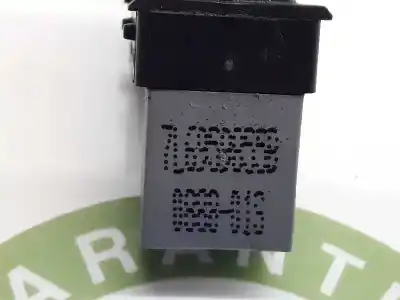 Second-hand car spare part right front power window switch for volkswagen caddy ka/kb (2k) 1.9 tdi (bsu) oem iam references 7l6959855b  7l6959855c