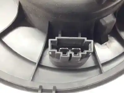 Автозапчасти б/у нагревательный вентилятор за volkswagen caddy ka/kb (2k) 1.9 tdi (bsu) ссылки oem iam 1k1819015f  983226w