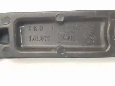 Автозапчастина б/у передній правий річок склоочисника для audi tt (8j3/8j9) 1.8 tfsi coupe 160 cv / 118 kw посилання на oem iam 8j1955408a  8j1955408a Автозапчастина б/у передній правий річок склоочисника для audi tt (8j3/8j9) 1.8 tfsi coupe 160 cv / 118 kw посилання на oem iam 8j1955408a  8j1955408a