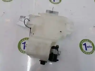 Second-hand car spare part windscreen washer bottle for mitsubishi montero (v60/v70) 3.2 di-d all-four oem iam references 8260a105