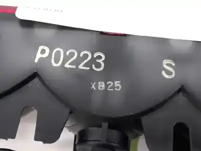 Second-hand car spare part center tailgate light for mitsubishi montero (v60/v70) 3.2 di-d all-four oem iam references mr490839  p0223