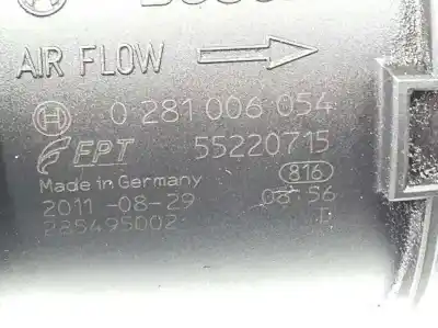 Автозапчастина б/у витратомір повітря для alfa romeo giulietta (940_) 2.0 jtdm (940.fxl1a) посилання на oem iam 55220715  0281006054