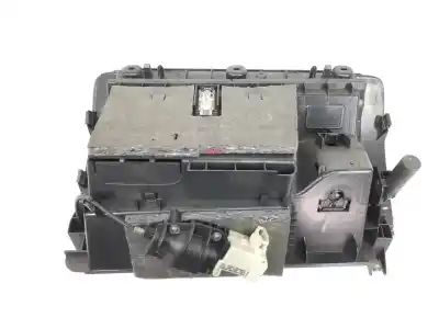 Автозапчасти б/у бардачок за audi q7 (4l) 3.0 v6 24v tdi ссылки oem iam 4l1857035d  4l1857104