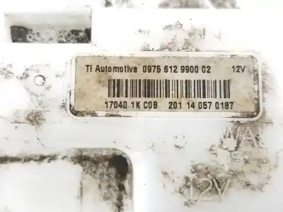 Peça sobressalente para automóvel em segunda mão bomba de combustivel por nissan pulsar fastback (c13) 1.2 dig-t referências oem iam 170401kc0b  170401kc0b