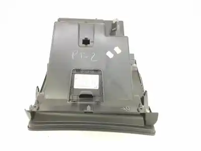 Second-hand car spare part glove compartment for nissan pulsar fastback (c13) 1.2 dig-t oem iam references 685003zl1a  685003zl1a
