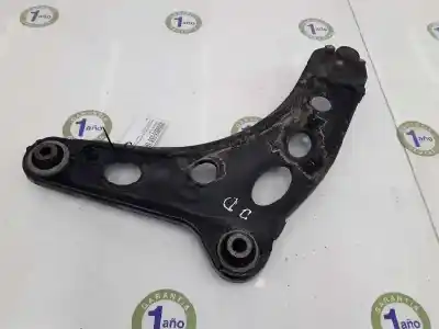 Recambio de automóvil de segunda mano de brazo suspension inferior delantero derecho para nissan primastar 2.0 dci d referencias oem iam 0122300q0f