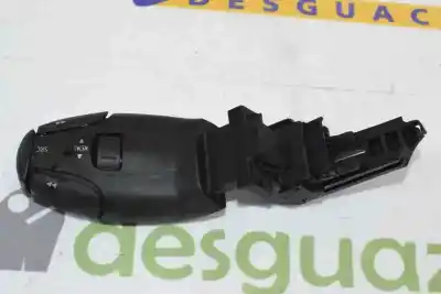 Second-hand car spare part steering wheel switch for peugeot 307 break (3e) 1.6 hdi 110 oem iam references 96637240xt