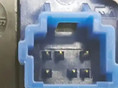 Second-hand car spare part switch for nissan pulsar fastback (c13) 1.2 dig-t oem iam references 251903zl0a  251453ta0a