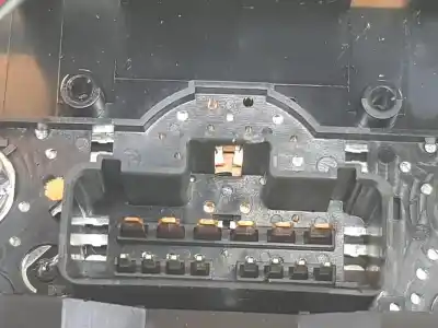 Peça sobressalente para automóvel em segunda mão comando de sofagem (chauffage / ar condicionado) por nissan pulsar fastback (c13) 1.2 dig-t referências oem iam 275103zl0a  275103zl0a