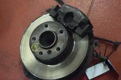 Second-hand car spare part front right knuckle for bmw 5 (e39) 528 i oem iam references 31211092854  31211092854