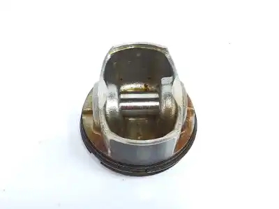 Second-hand car spare part piston for opel corsa e 1.4 16v turbo oem iam references 55580184  55580184