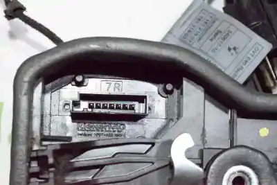 Second-hand car spare part front right door lock for bmw 3 (e90) 320 d oem iam references 51217202144  51217202144