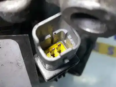 Pezzo di ricambio per auto di seconda mano compressore aria condizionata per renault twingo ii (cn0_) 1.2 16v (cn04, cn0a, cn0b) riferimenti oem iam 8200819568a  8200819568a