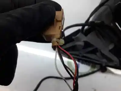 Автозапчасти б/у левое зеркало за audi a4 b7 avant (8ed) 2.0 tdi 16v ссылки oem iam 8e1858531aa  8e1858531aa