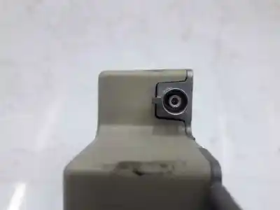 Second-hand car spare part antenna amplifier for bmw 5 (e60) 520 d oem iam references 65206935024  65206935024