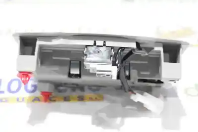 Автозапчастина б/у внутрішне світло для toyota rav 4 iii (_a3_) 2.2 d (ala35_) посилання на oem iam 8124035020b0  8124035020b0