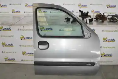 Recambio de automóvil de segunda mano de PUERTA DELANTERA DERECHA para RENAULT KANGOO (F/KC0)  referencias OEM IAM 7751471746 7751471746 GRIS 