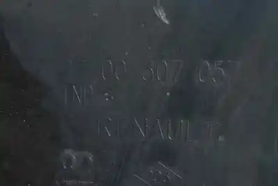 Автозапчастина б/у передній бампер для renault kangoo (kc0/1_) d 65 1.9 (kc0e, kc02, kc0j, kc0n) посилання на oem iam 7700307057  