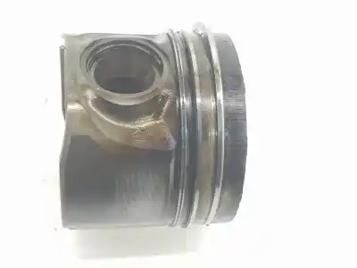 Second-hand car spare part piston for bmw 3 touring (e91) 325 d oem iam references 11257792745  11257792745