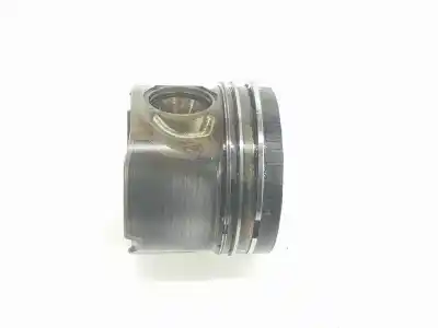 Second-hand car spare part piston for bmw 3 touring (e91) 325 d oem iam references 11257792745  11257792745
