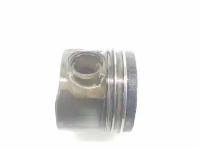Second-hand car spare part piston for bmw 3 touring (e91) 325 d oem iam references 11257792745  11257792745