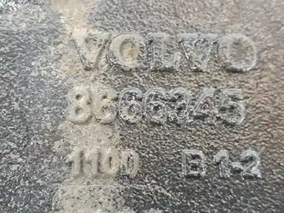 Автозапчасти б/у задний левый нижний рычаг подвески за volvo xc90 i (275) d5 awd ссылки oem iam 8666345  31304152 Автозапчасти б/у задний левый нижний рычаг подвески за volvo xc90 i (275) d5 awd ссылки oem iam 8666345  31304152