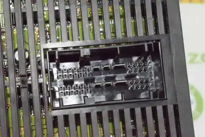 Second-hand car spare part light control unit for bmw x3 (e83) 2.0 16v diesel cat oem iam references 61313413318  61313420786