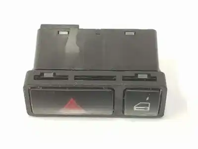 Second-hand car spare part hazard warning lights for bmw 3 (e46) 328 i oem iam references 8368920  61318368920