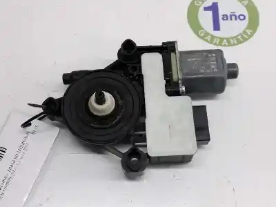 Tweedehands auto-onderdeel linker ruit motor achter voor volkswagen touran (5t1) 1.6 tdi oem iam-referenties 5q0959811a