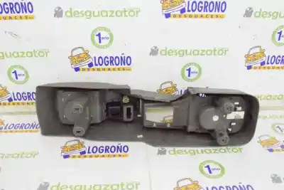 Pezzo di ricambio per auto di seconda mano console centrale per renault kangoo ii (f/kw0) 1.5 furgon compact comfort [1.5 ltr. - 63 kw dci diesel cat] riferimenti oem iam 8200457030  8200457030