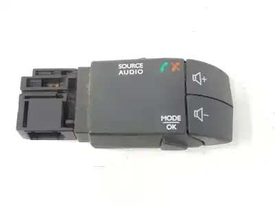 Pezzo di ricambio per auto di seconda mano controllo del volante per renault trafic combi 1.6 dci d energy riferimenti oem iam 255522448r