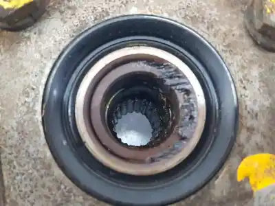 Second-hand car spare part front right knuckle for renault 12 1397 cc oem iam references 7700555538  7700634711