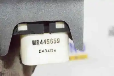 Second-hand car spare part right front power window switch for mitsubishi montero (v60/v70) 3.2 di-d avance oem iam references mr445659  mr445659