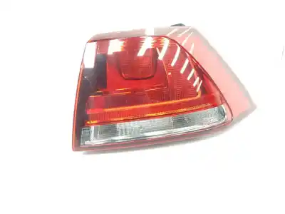 Pezzo di ricambio per auto di seconda mano luci posteriori destra per volkswagen golf vii lim. 1.6 tdi dpf riferimenti oem iam 5g0945096m