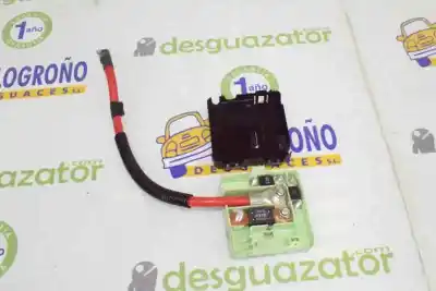 Second-hand car spare part fuse box unit for bmw x3 (e83) 3.0 d oem iam references 61136928945  61136928945