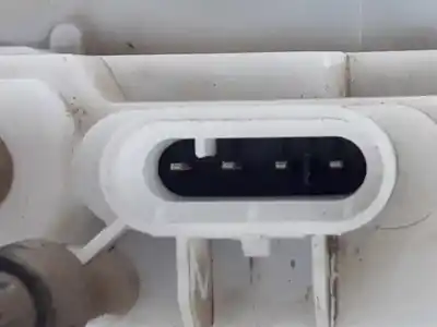 Автозапчасти б/у замок передней правой двери за renault megane ii sedán (lm0/1_) 1.5 dci (lm1f) ссылки oem iam 8200027779  