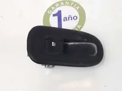 Second-hand car spare part right front power window switch for renault master kasten 2.3 dci diesel cat oem iam references 8200476809