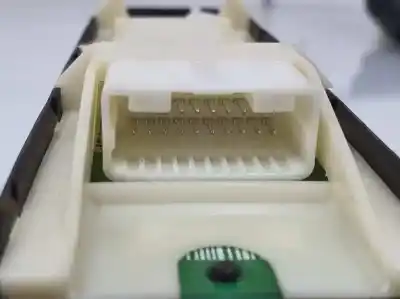 Peça sobressalente para automóvel em segunda mão botão / interruptor elevador vidro dianteiro esquerdo por toyota land cruiser 3.0 turbodiesel referências oem iam 84040f4020