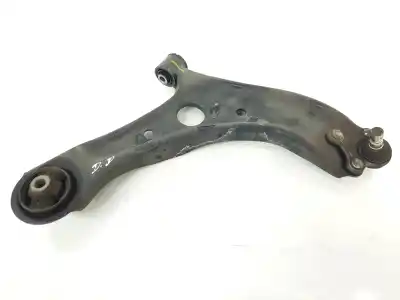 Pezzo di ricambio per auto di seconda mano Braccio Sospensione Inferiore Anteriore Destro per HYUNDAI TUCSON 1.7 CRDi CAT Riferimenti OEM IAM 54501D7000 54501D7000 