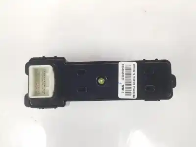 Peça sobressalente para automóvel em segunda mão botão / interruptor elevador vidro traseiro direito por hyundai tucson (tl, tle) 1.7 crdi referências oem iam 93580d31214x