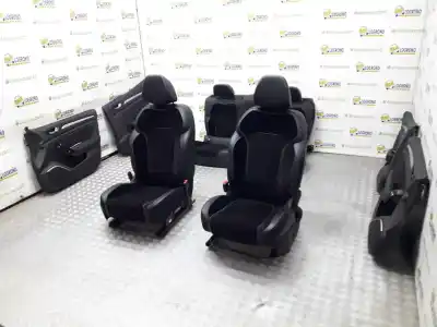 Pièce détachée automobile d'occasion jeu de siège intérieur complet pour renault megane iv sedán 1.5 dci 110 références oem iam   