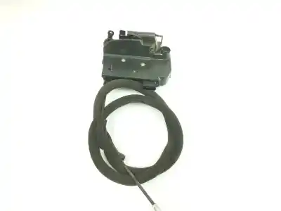 Second-hand car spare part right side door lock for iveco daily ka 3.0 d oem iam references 5801529304 5801529304 