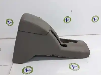 Автозапчасти б/у центральный подлокотник за mitsubishi l 200 (ka0/kb0) 2.5 di-d cat ссылки oem iam mn179797ha  mn173079ha