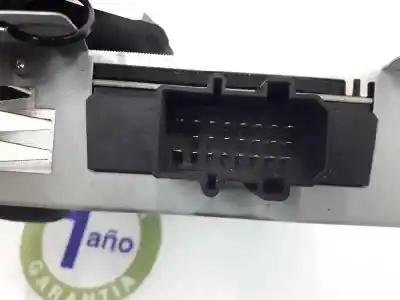 Автозапчастина б/у антенний підсилювач для audi a4 b7 avant (8ed) 2.0 tdi 16v посилання на oem iam 8e9035223d