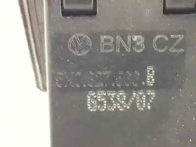 Автозапчасти б/у внешняя ручка ворот за audi a5 (8t3) 2.7 tdi ссылки oem iam 5n0827566b  5n0827566t